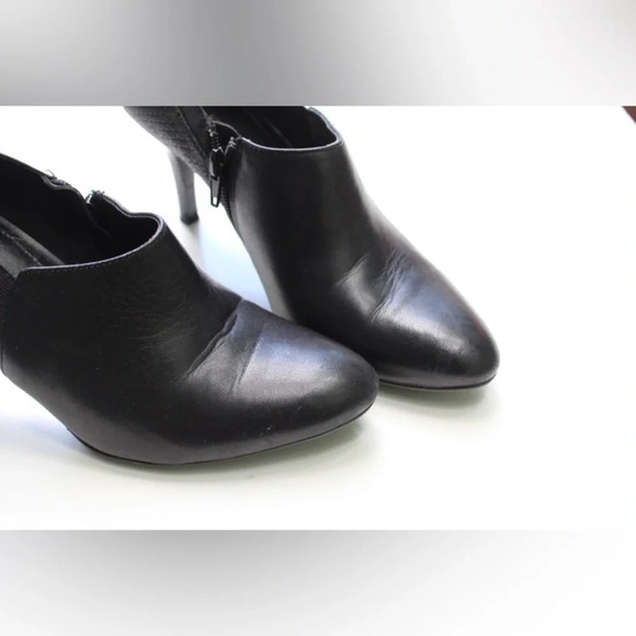 Calvin Klein booties - Picture 10 of 12